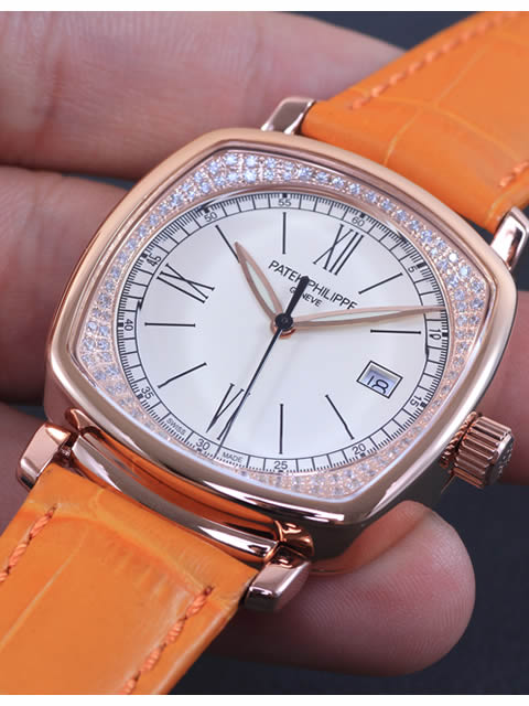高仿百達翡麗手錶-PATEK PHILIPPE GONDOLO系列7041R-001腕錶