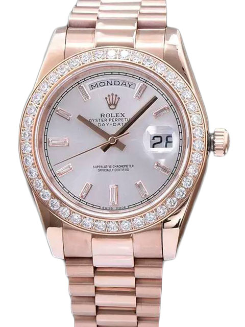 高仿ROLEX勞力士星期日歷型系列218398-83218 鑲鉆時標白色腕錶