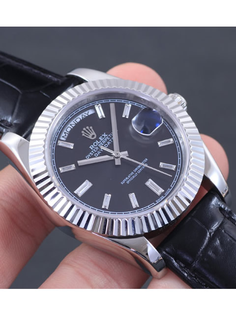 高仿ROLEX勞力士星期日歷型系列 自動機械男錶黑盤鑲鉆