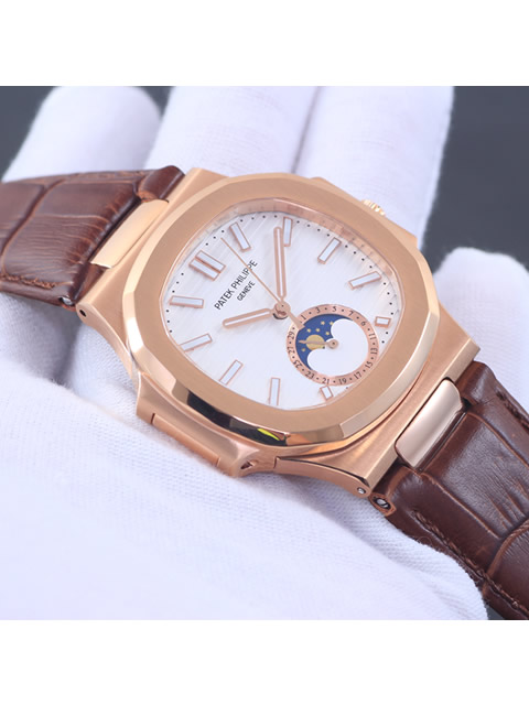 PATEK PHILIPPE百達翡麗運動系列5726/1A-001自動機械腕錶
